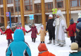 27 декабря 2014 года для жителей района прошли праздники двора по адресу: п. Новобратцево, п. Рождествено, ул. Генерала Белобородова, д.14, корп.2, народные гуляния состоялись на открытой территории около ТЦ «Митино».